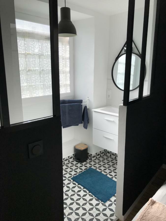Appartement Au Coeur Du Quartier Historique Vannes Exterior foto